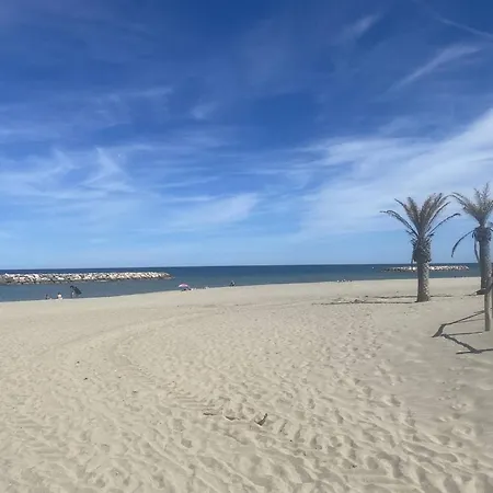 Renove, Acces - 4 Pers. - Fr-1-81-739
